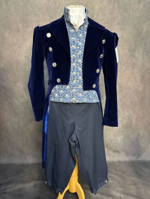 Example Men's Regency Costume