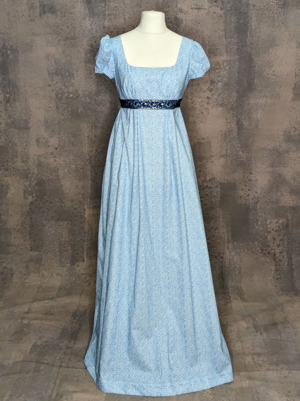 Regency Gown - RGW 304