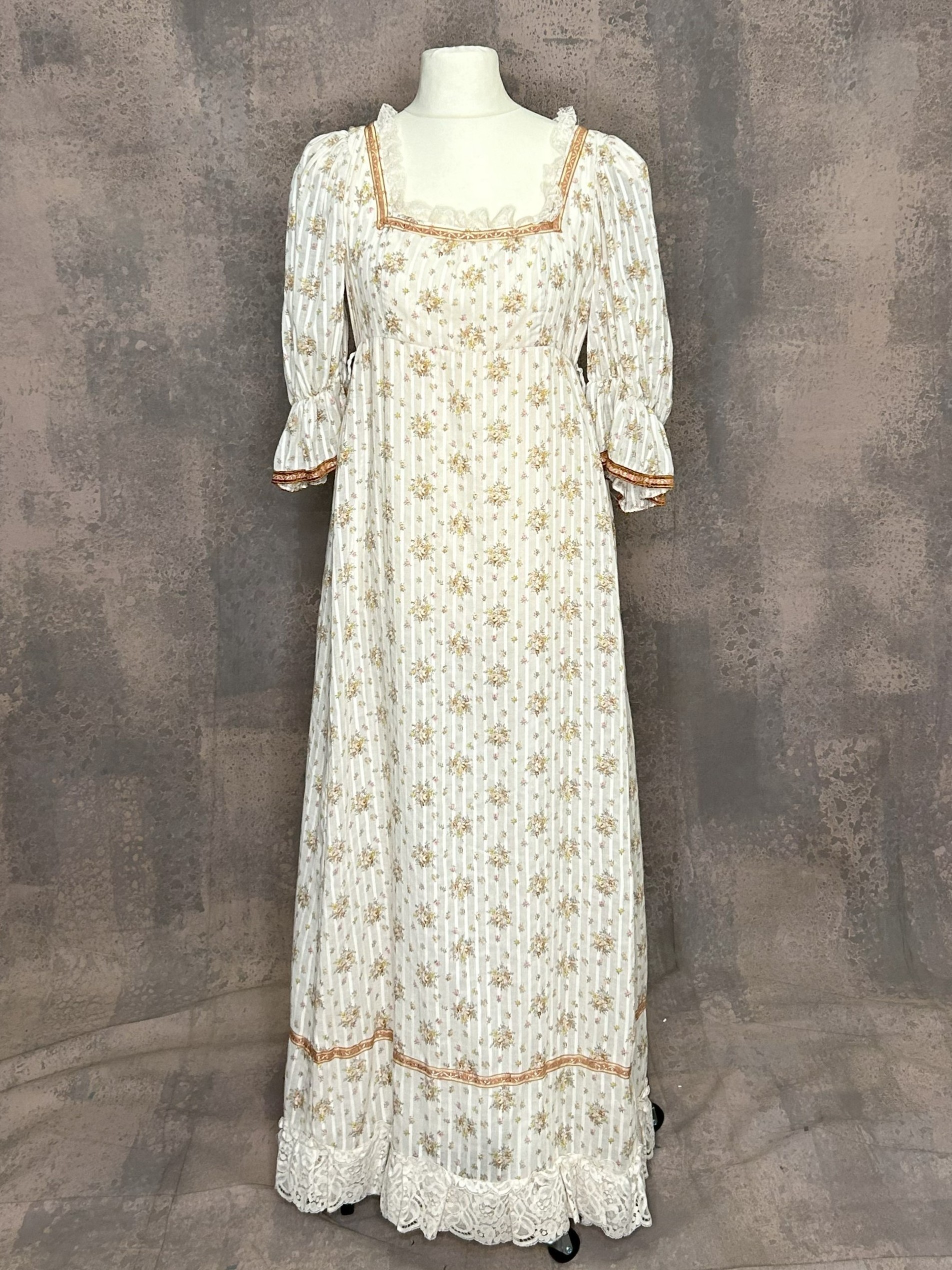 Regency Gown - RGW 306