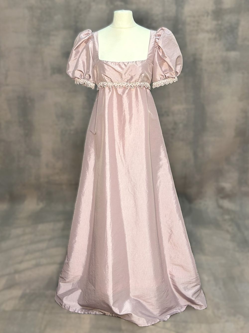 Regency Gown - RGW 507