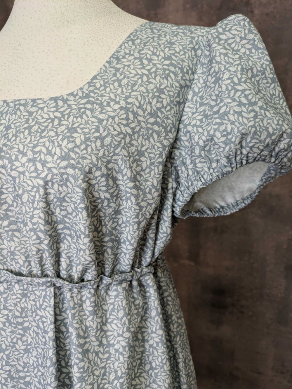 Regency Gown - RGW 804 - Image 2