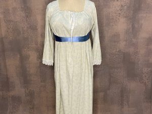 Regency Gown - RGW 815